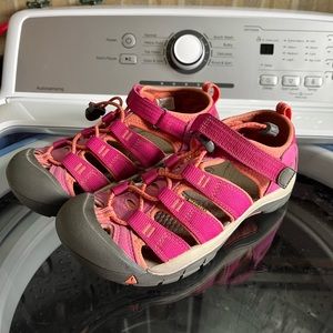Girls’ Keen Sandals